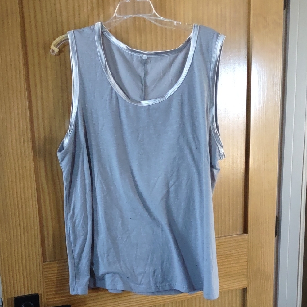 Elegant Gray 2X Women's Tank Top with Satin Trim T Shirt Knit